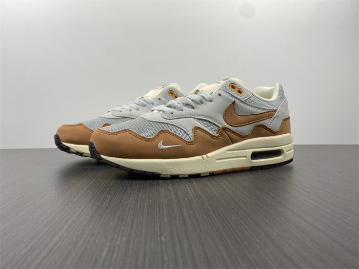 Air Max 1 x Patta 