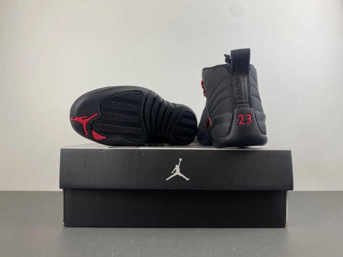 Air Jordan 12 “Bloodline” CT8013-001